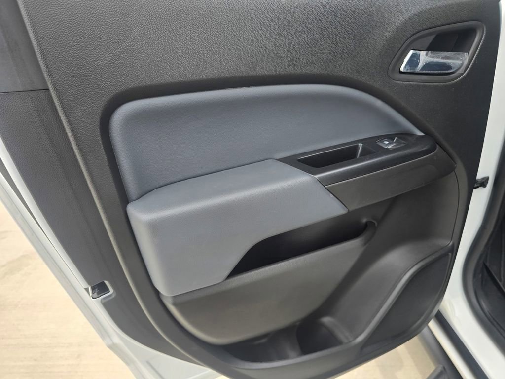 Used 2022 Chevrolet Colorado Z71 w/ Safety Package RWD image 13
