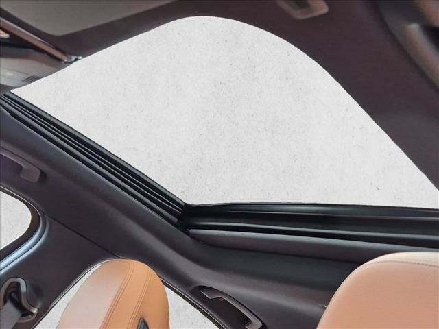 New 2026 BMW 330i xDrive Sedan w/ Premium Package AWD/4WD image 19