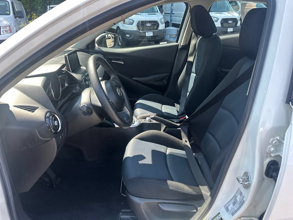 Used 2016 Scion iA FWD image 10