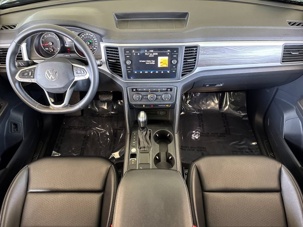 Used 2021 Volkswagen Atlas Cross Sport SE FWD image 12