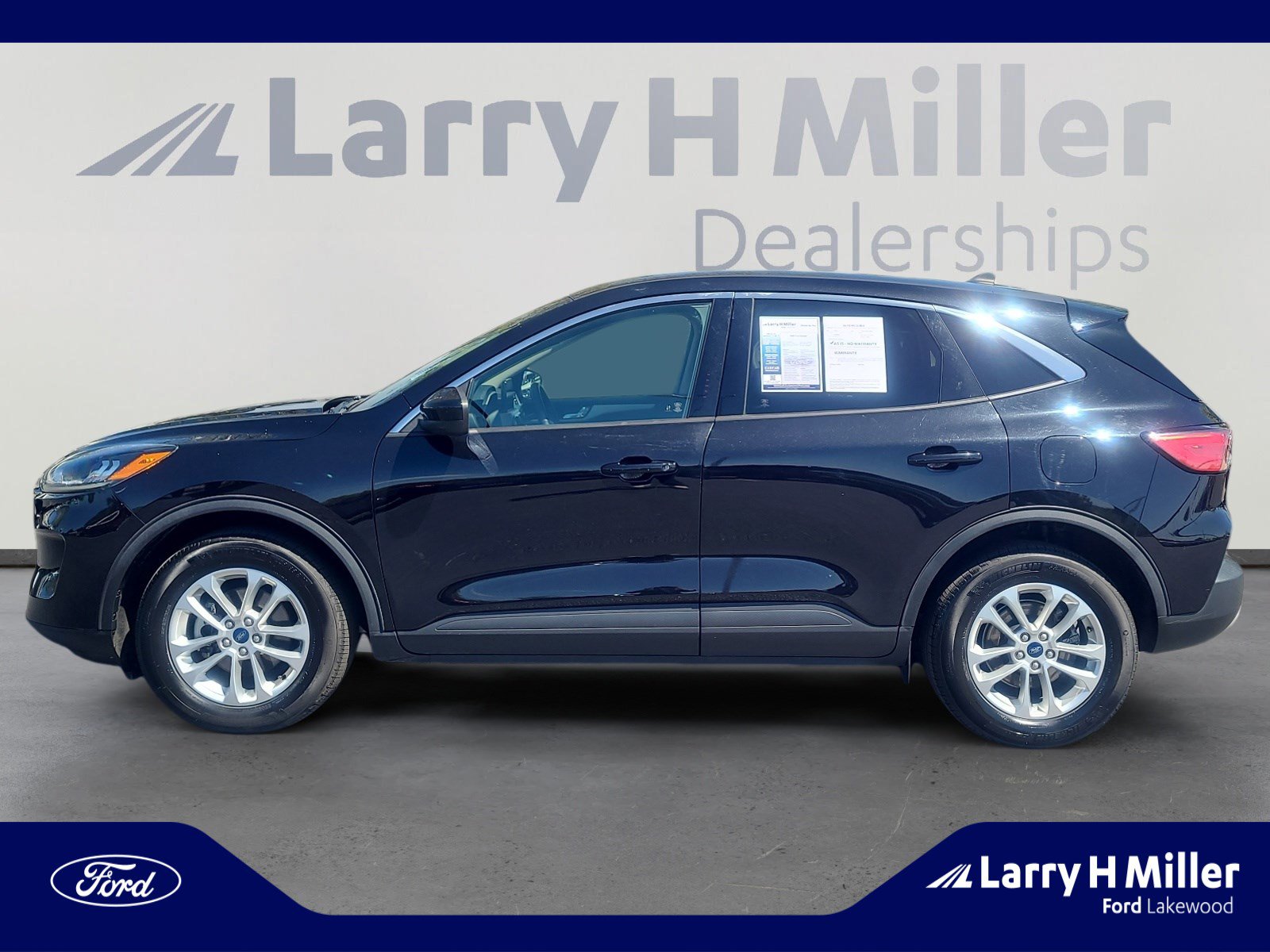 Used 2020 Ford Escape SE AWD/4WD image 2