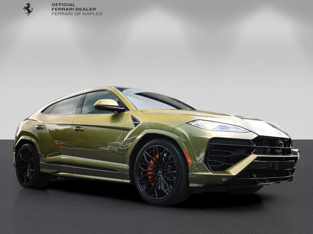 Used 2026 Lamborghini Urus SE AWD/4WD image 1