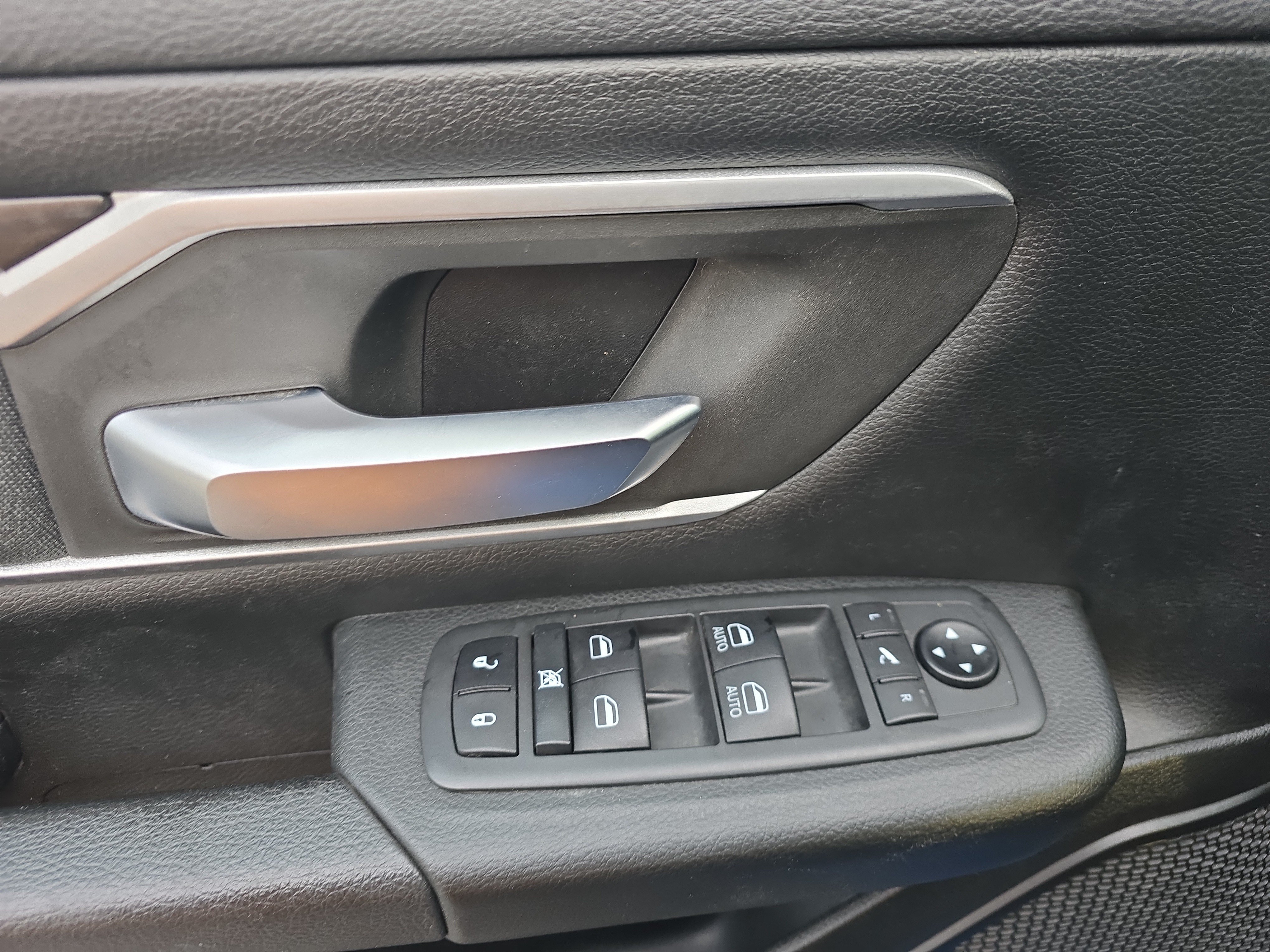 Used 2021 RAM 1500 Big Horn AWD/4WD image 21