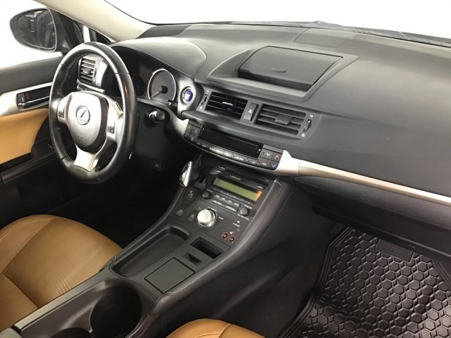 Used 2012 Lexus CT 200h image 20