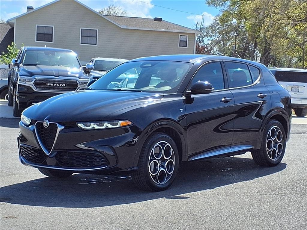 Used 2024 Alfa Romeo Tonale Ti image 3