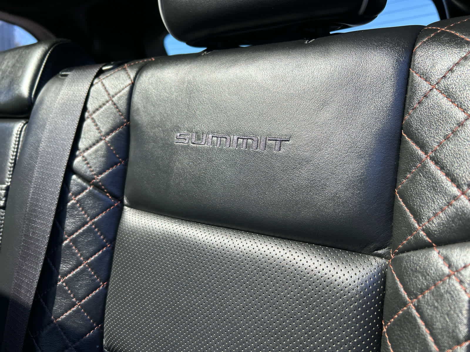 Used 2020 Jeep Grand Cherokee Summit image 37