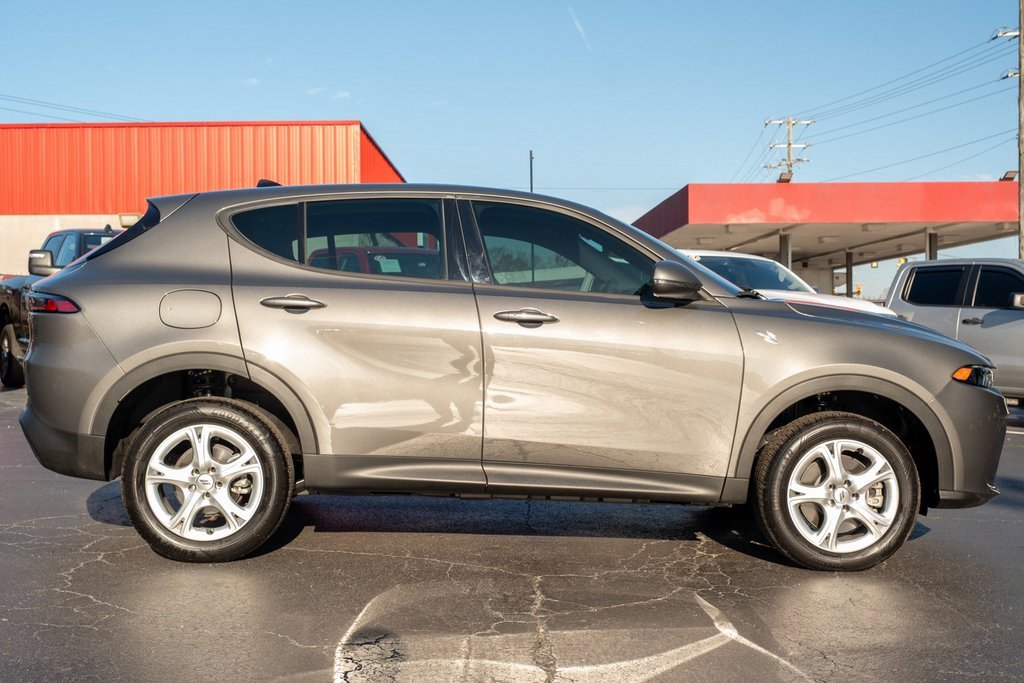 Used 2024 Dodge Hornet GT image 35