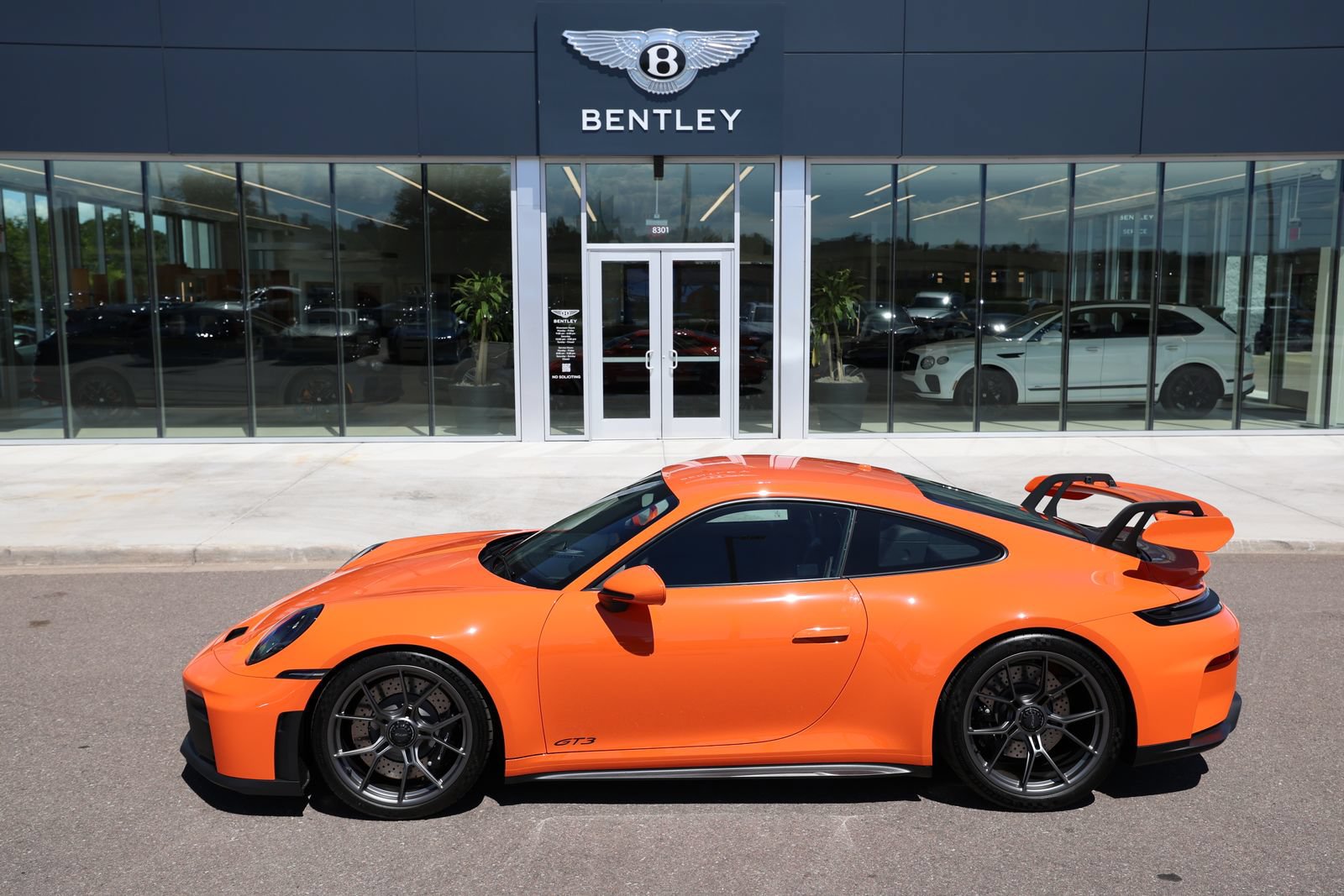 Used 2026 Porsche 911 GT3 RWD image 5