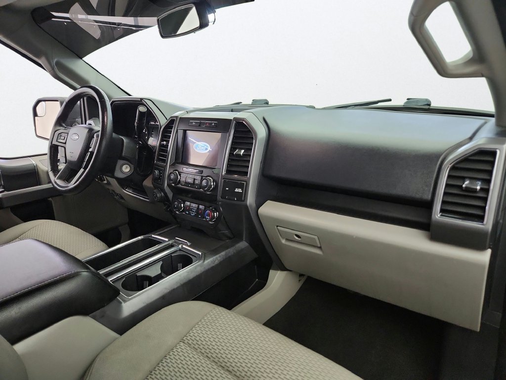 Used 2020 Ford F150 XLT w/ Equipment Group 302A Luxury AWD/4WD image 27