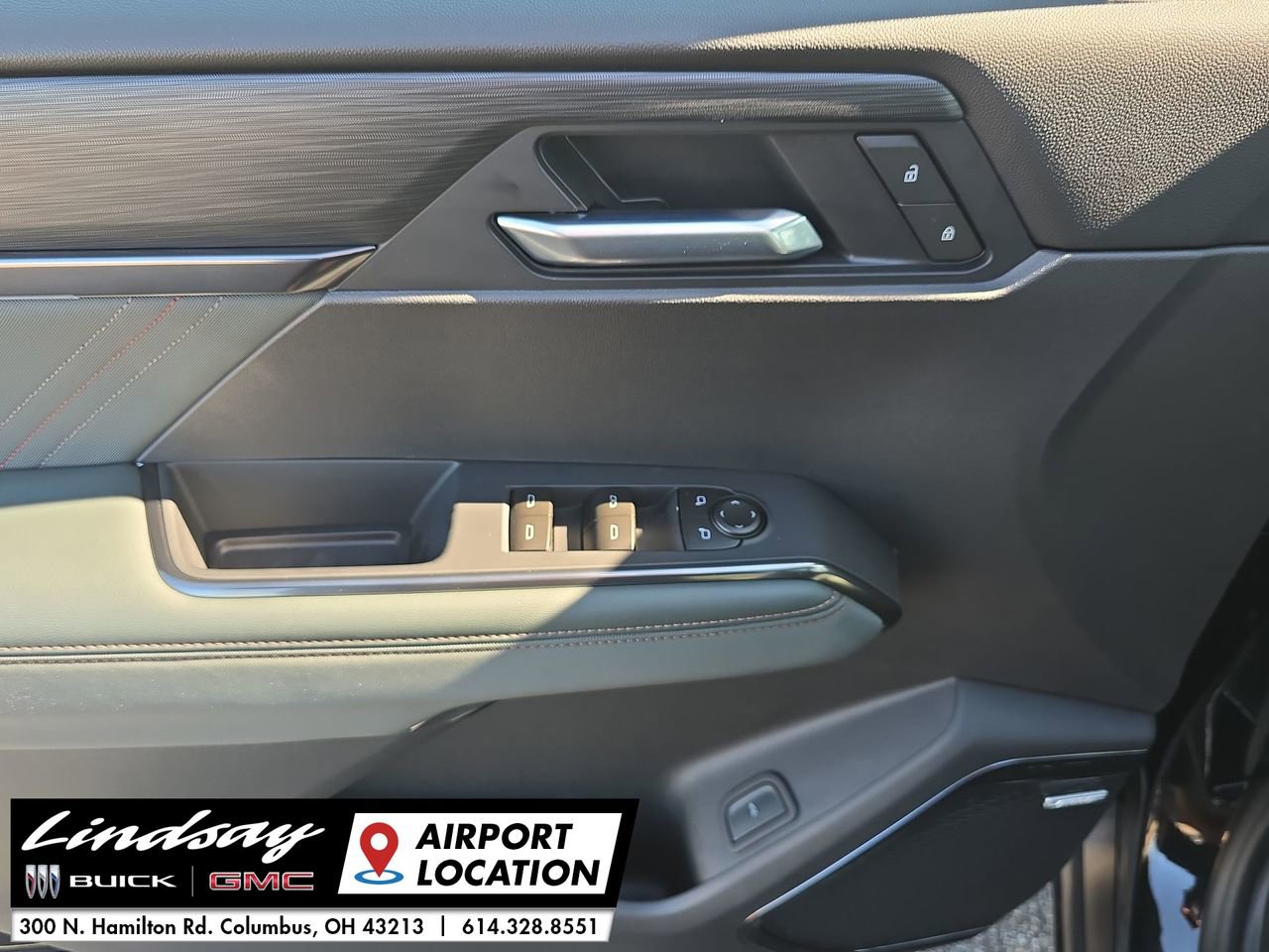 New 2026 GMC Acadia AT4 w/ Super Cruise Package image 24