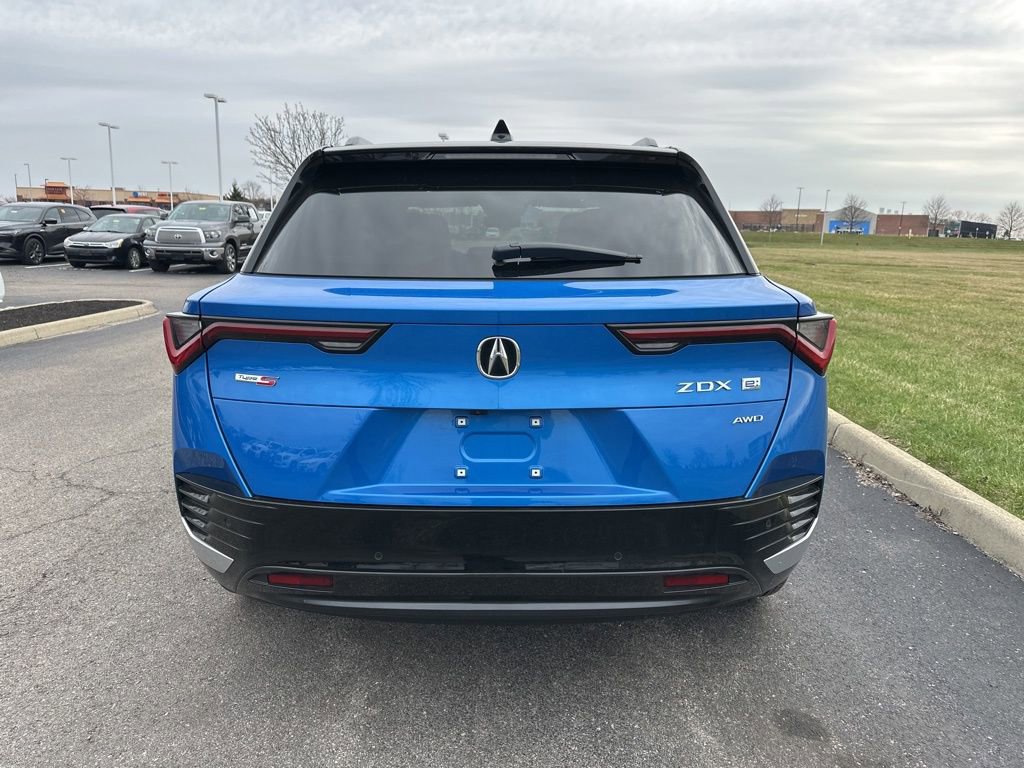 Used 2024 Acura ZDX Type S image 9
