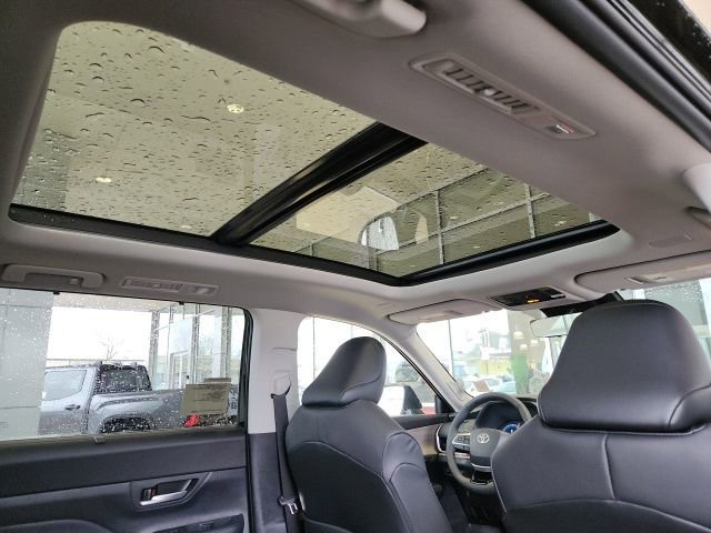 New 2026 Toyota Grand Highlander Platinum AWD/4WD image 26