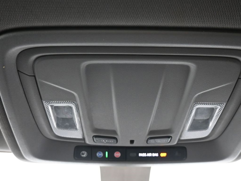 Used 2023 Chevrolet Silverado 2500 LT w/ Convenience Package image 27