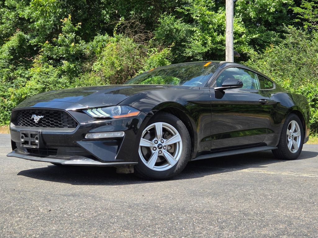 Used 2022 Ford Mustang Coupe RWD image 18