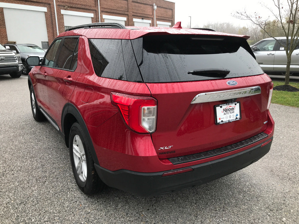 Used 2020 Ford Explorer XLT w/ Comfort Package image 5