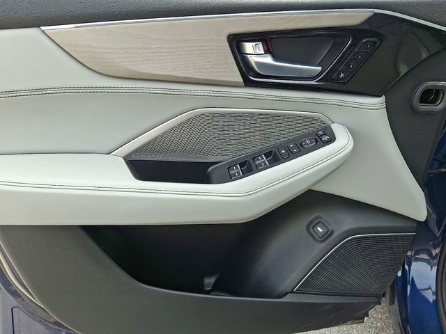 Used 2023 Acura MDX SH-AWD w/ Advance Package image 14
