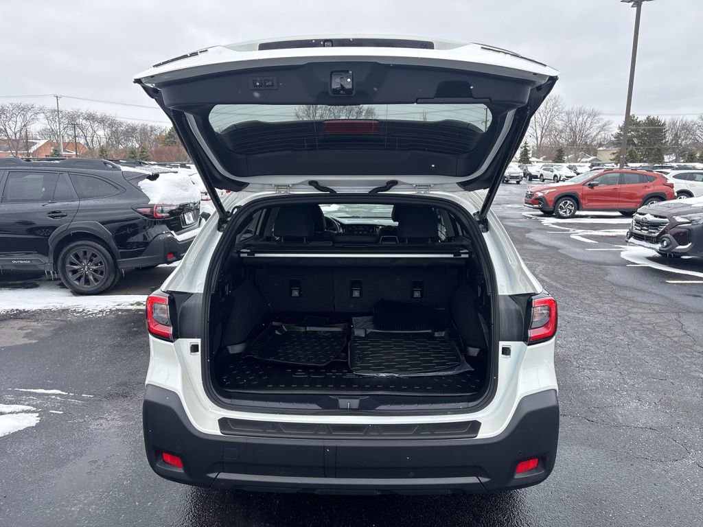 Certified 2025 Subaru Outback Onyx Edition image 6