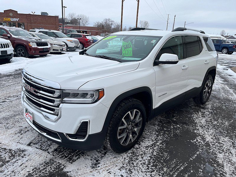 Used 2020 GMC Acadia SLE w/ Driver Convenience Package image 4