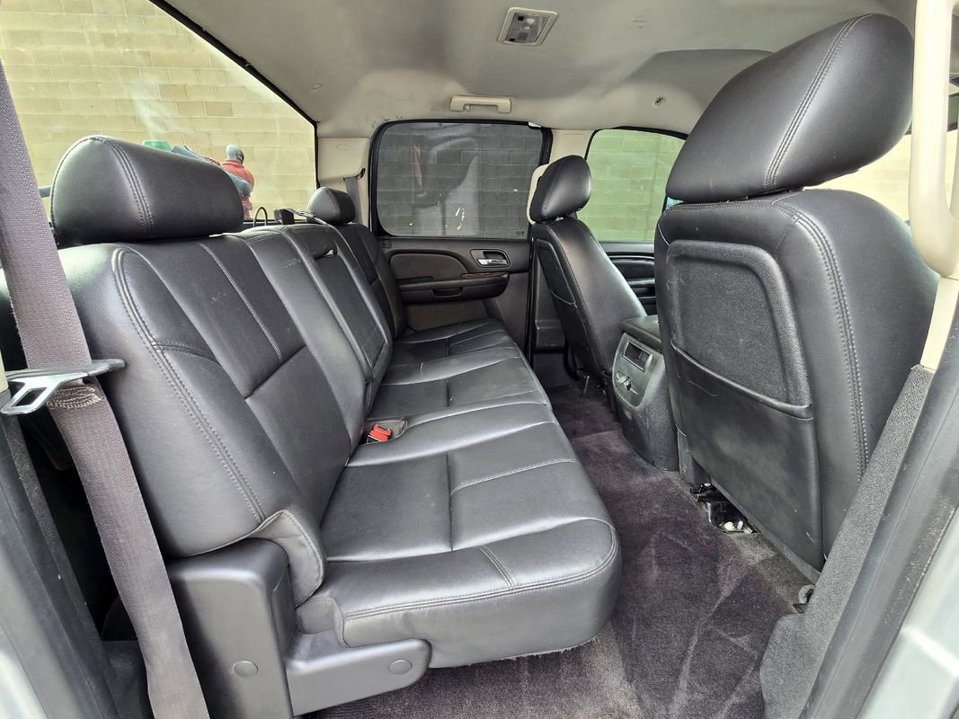 Used 2014 GMC Sierra 2500 SLT w/ Suspension Package, Off-Road image 34