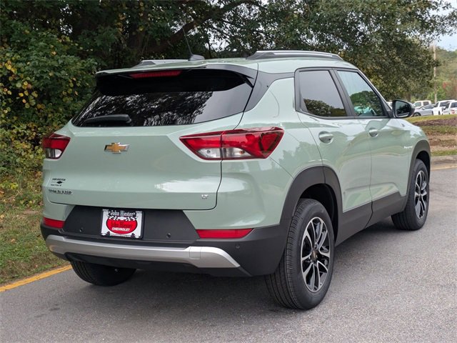 New 2026 Chevrolet TrailBlazer LT w/ Driver Confidence Package image 2