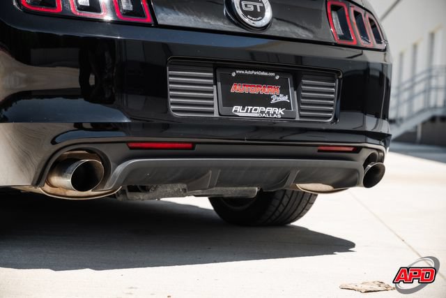 Used 2013 Ford Mustang GT Premium RWD image 31