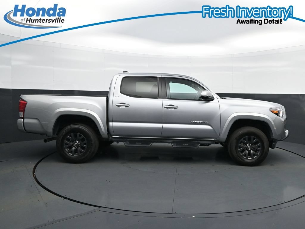 Used 2023 Toyota Tacoma SR5 w/ Technology Package AWD/4WD image 11