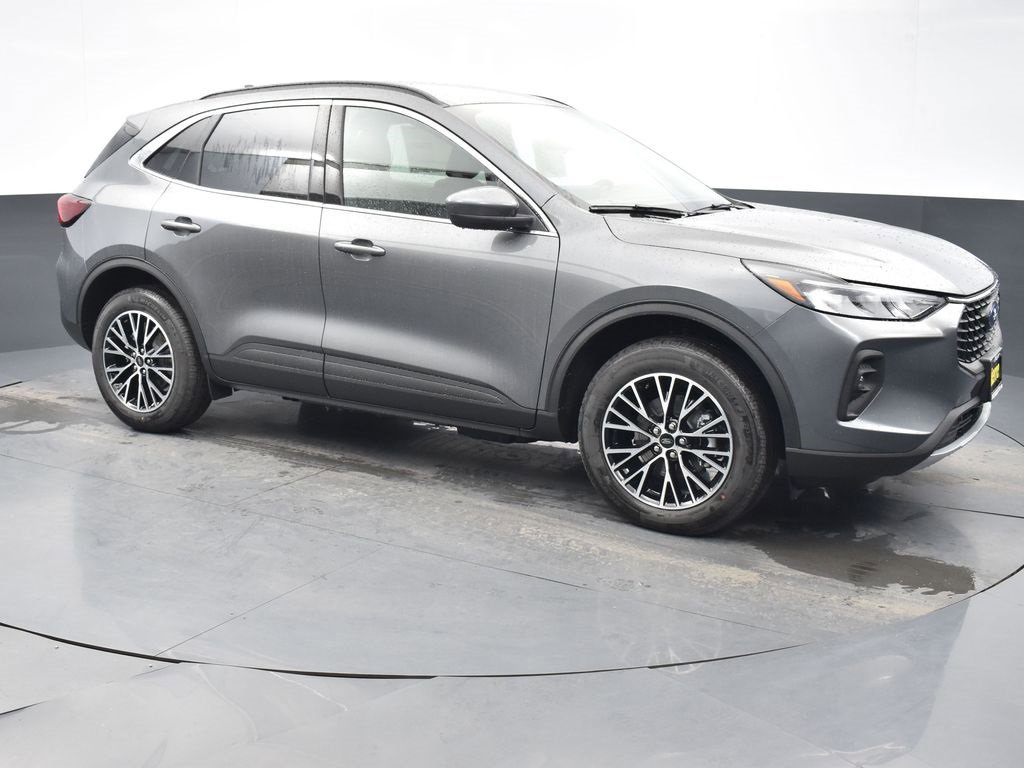 New 2025 Ford Escape Base image 3