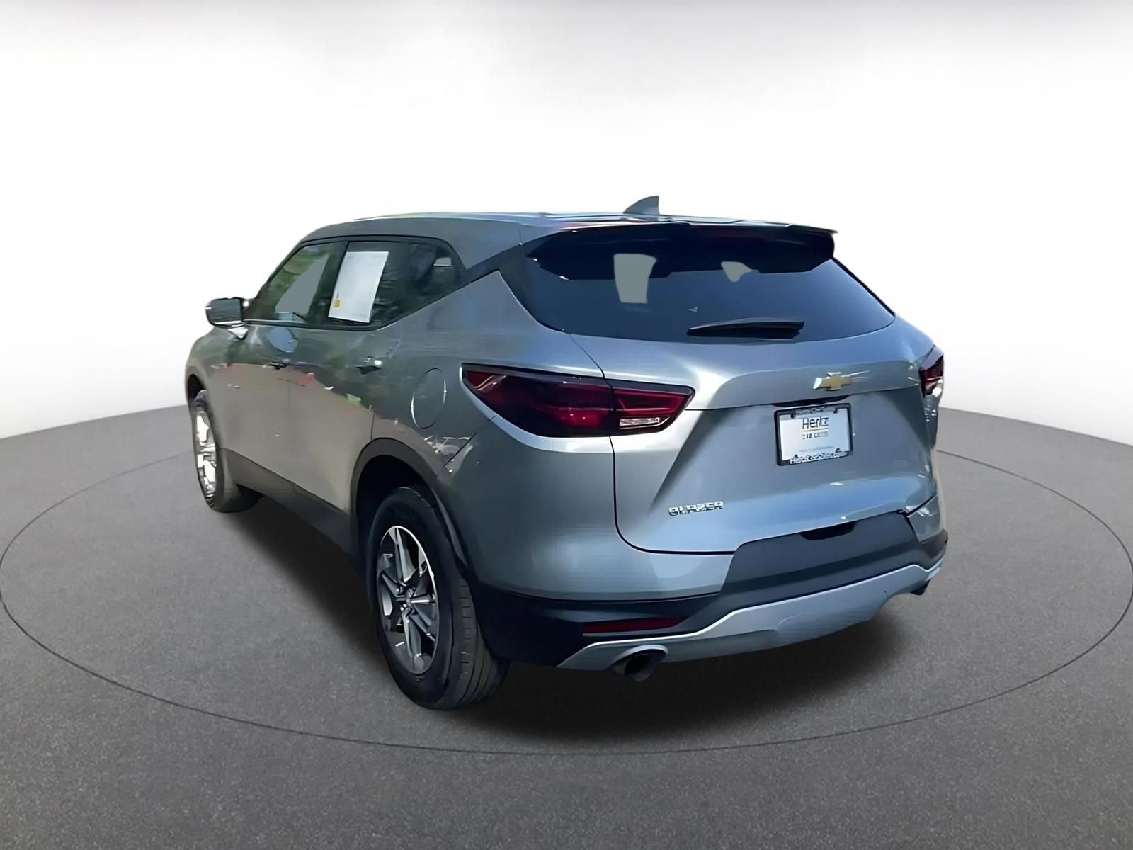 Used 2025 Chevrolet Blazer LT image 11