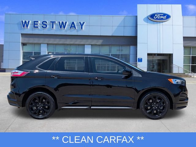 Used 2022 Ford Edge SE w/ Black Appearance Package AWD/4WD image 2
