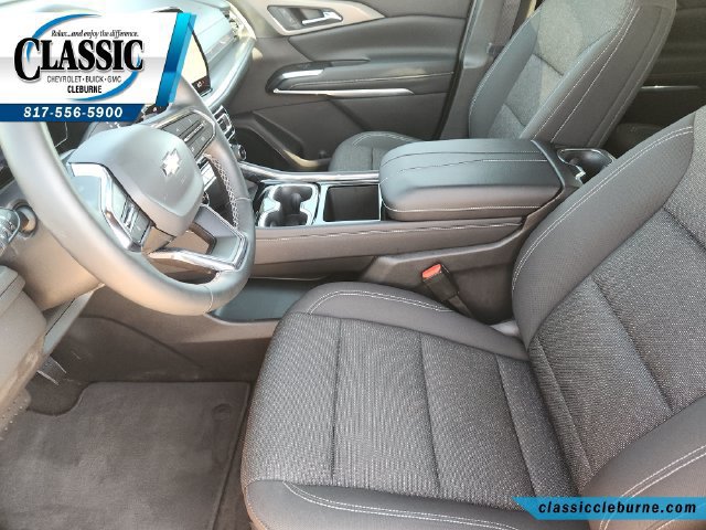 Used 2025 Chevrolet Traverse LT w/ Driver Confidence Package FWD image 17