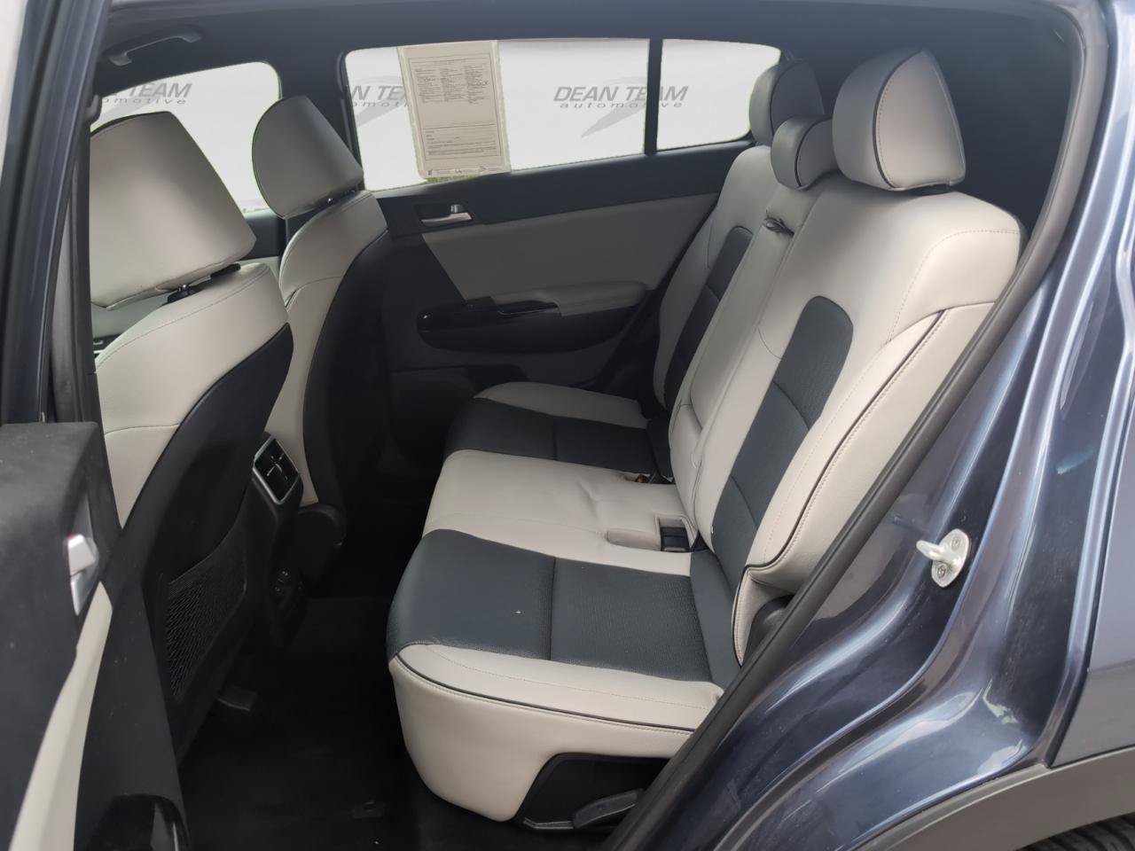 Used 2018 Kia Sportage EX w/ EX Sport Appearance Package AWD/4WD image 26