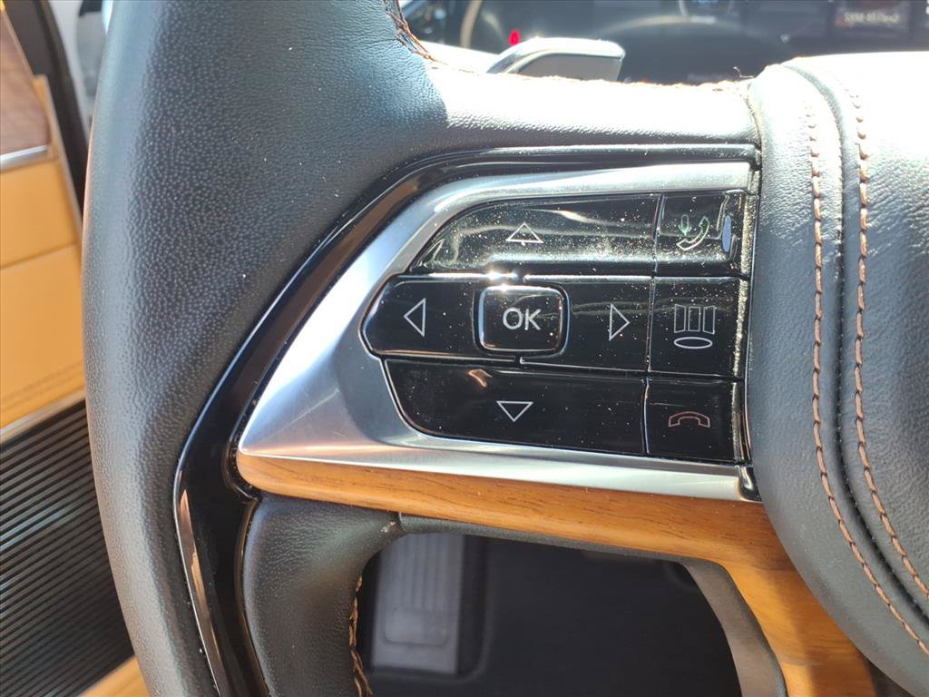 Used 2022 Jeep Grand Cherokee Summit AWD/4WD image 25