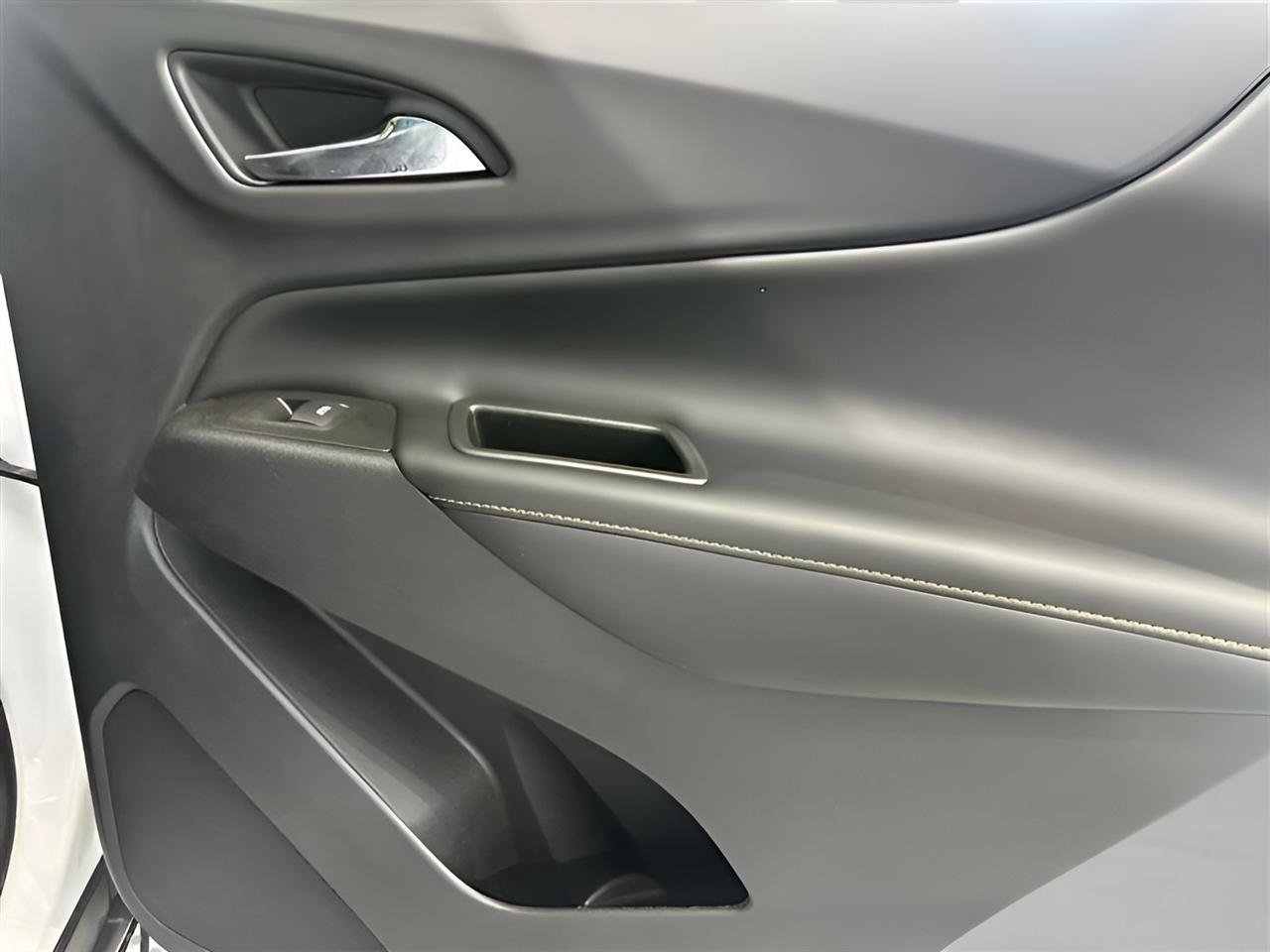 Used 2020 Chevrolet Equinox Premier AWD/4WD image 20