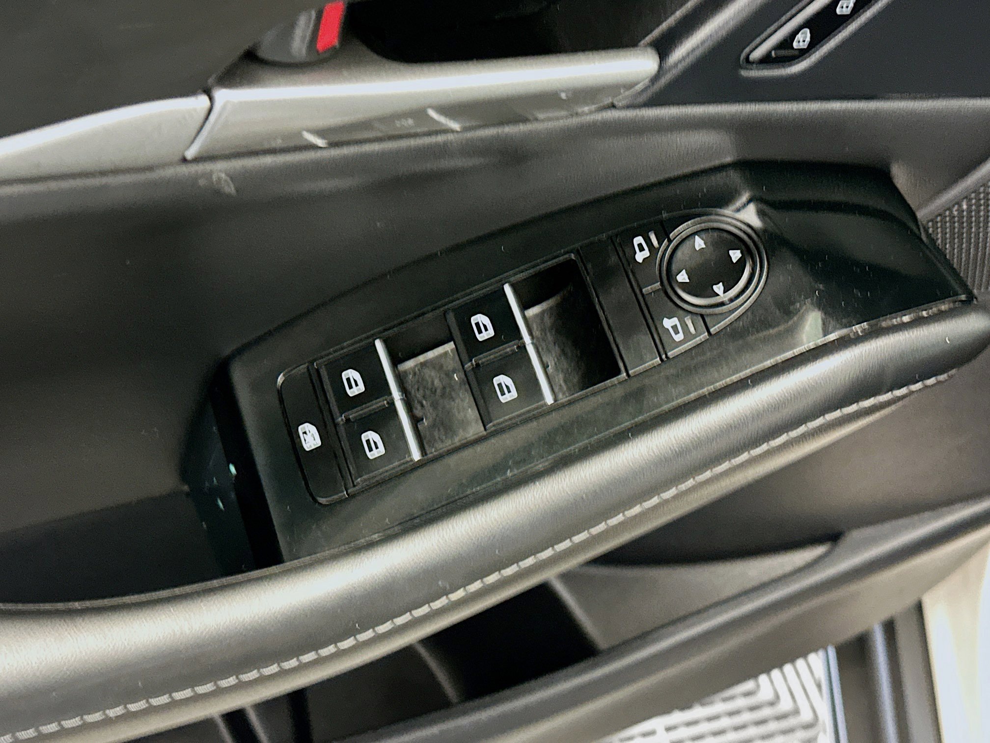 Used 2024 MAZDA CX-30 AWD 2.5 S w/ Select Sport Pkg image 15