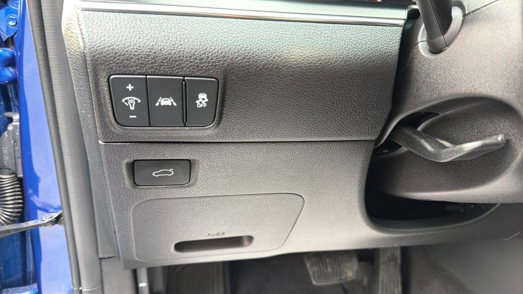 Used 2024 Kia K5 GT image 25