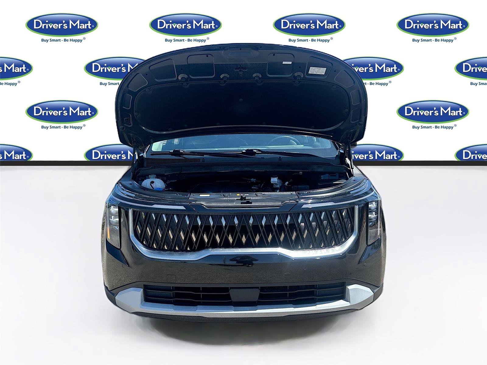 Used 2025 Kia Carnival FWD image 34