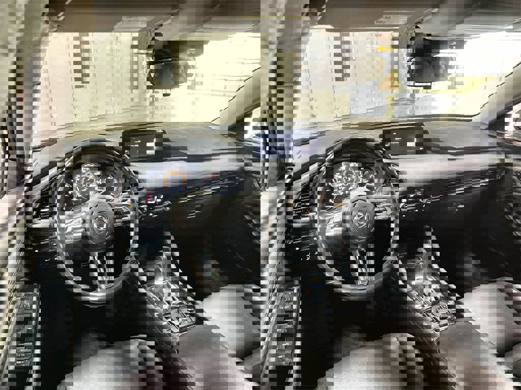 Used 2022 MAZDA MAZDA3 s image 18