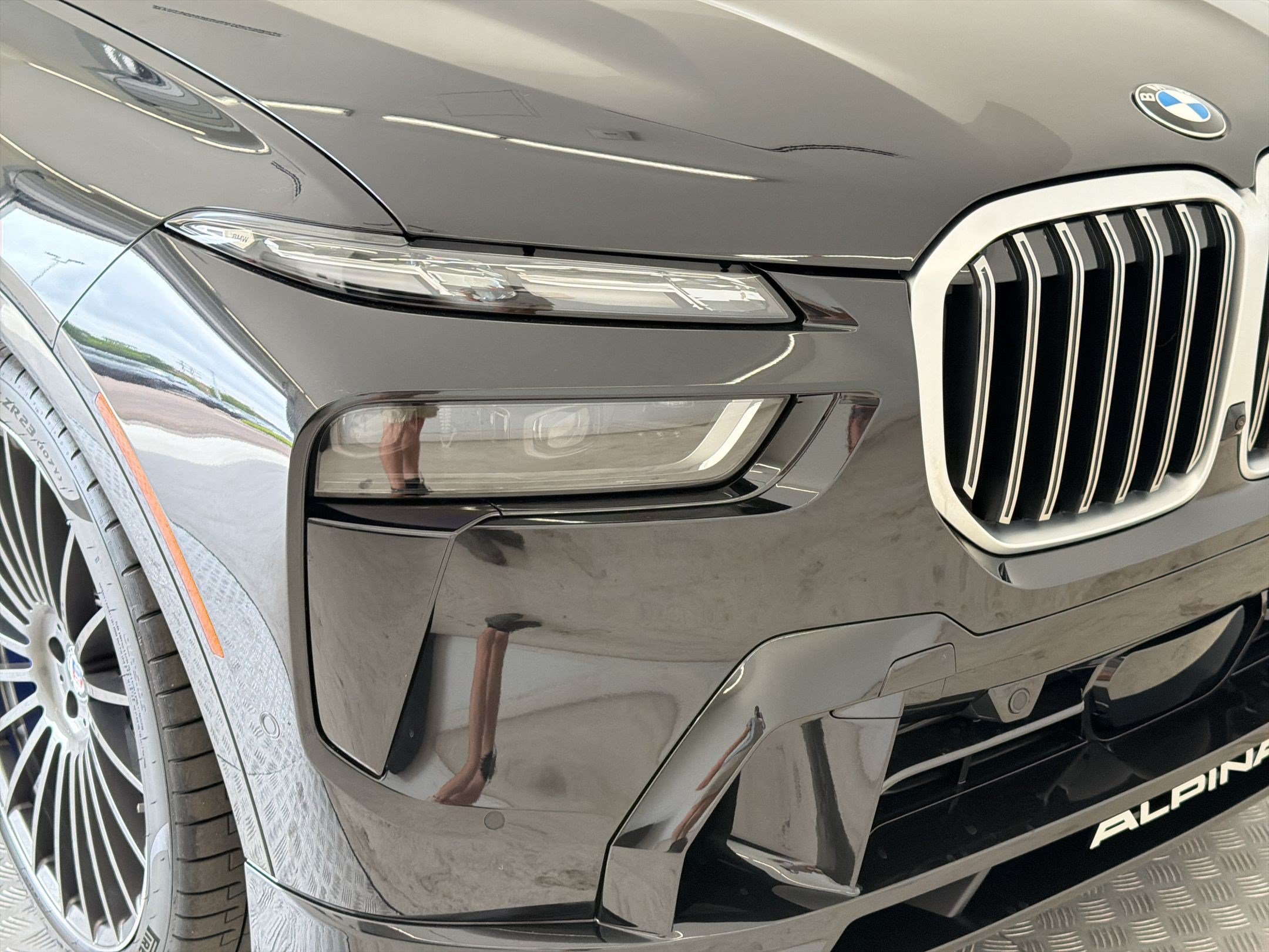 New 2026 BMW ALPINA XB7 AWD/4WD image 11