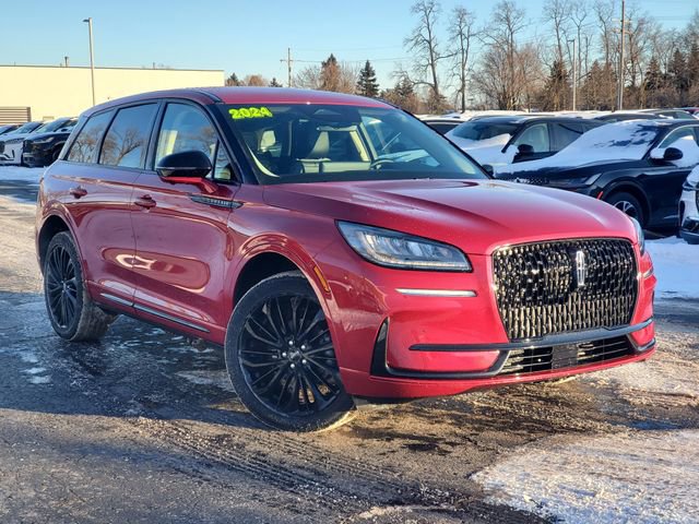 Certified 2024 Lincoln Corsair AWD w/ Equipment Group 101A image 30