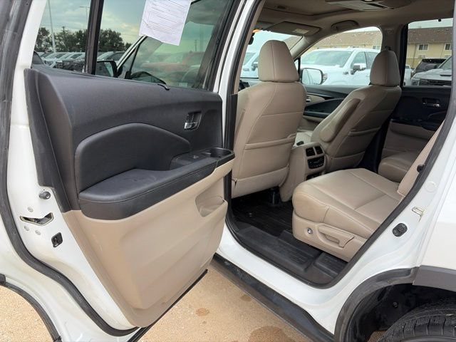Used 2020 Honda Pilot Touring image 34