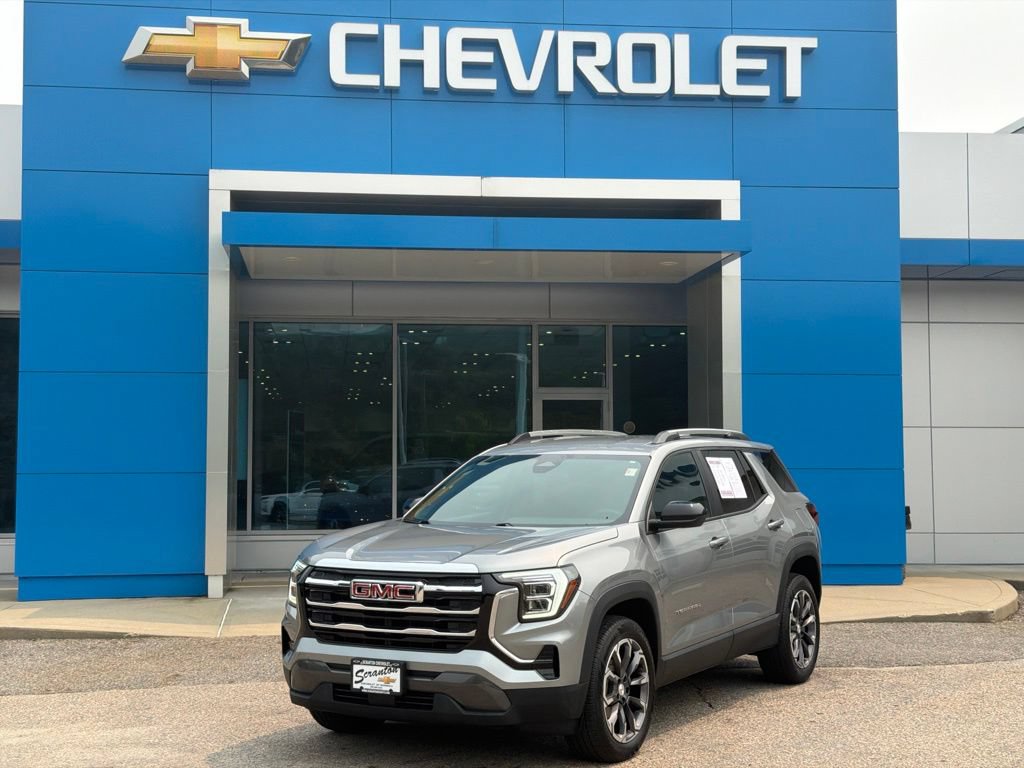 Certified 2025 GMC Terrain Elevation w/ Elevation Premium Package AWD/4WD image 1