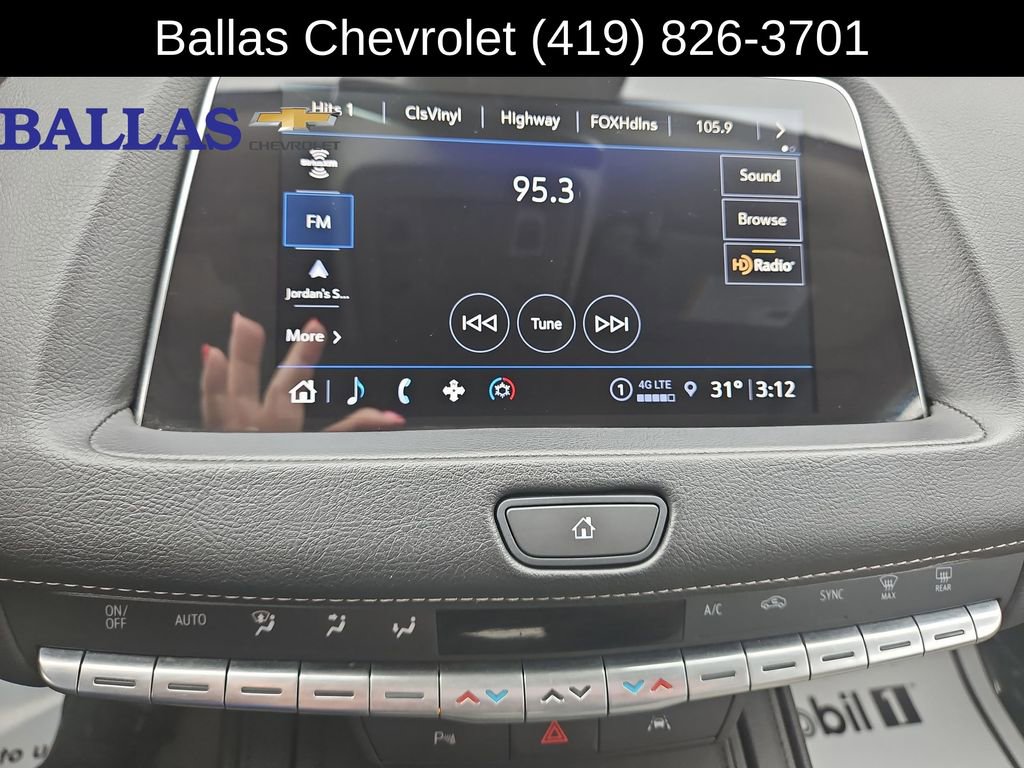 Certified 2023 Cadillac XT4 Premium Luxury AWD/4WD image 13