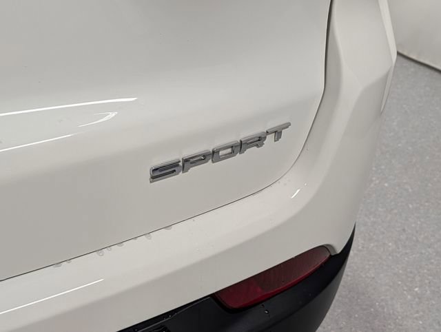 Used 2020 Jeep Compass Sport w/ Cold Weather Group AWD/4WD image 5