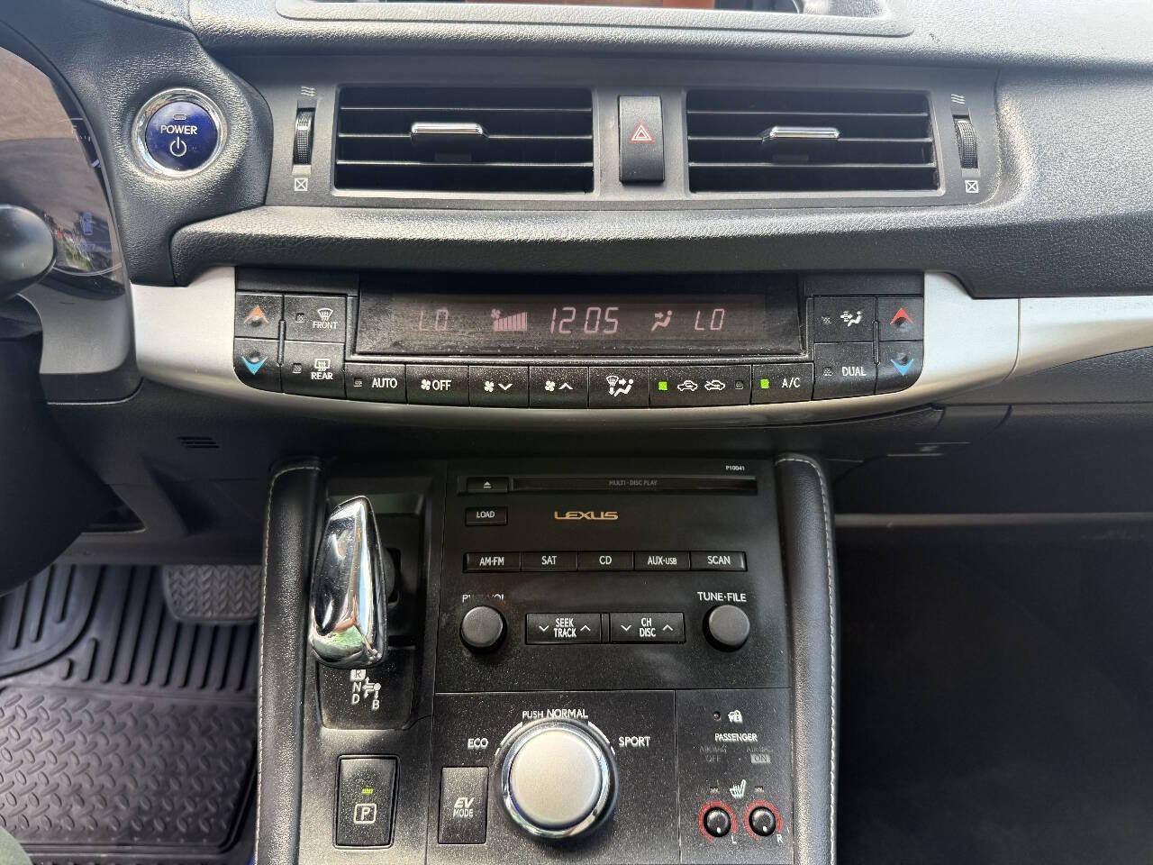 Used 2011 Lexus CT 200h Premium w/ Premium Audio Pkg FWD image 19
