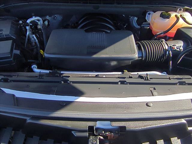 Used 2024 Chevrolet Suburban RST w/ Sport Performance Package image 25