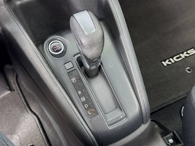 Used 2023 Nissan Kicks S FWD image 17