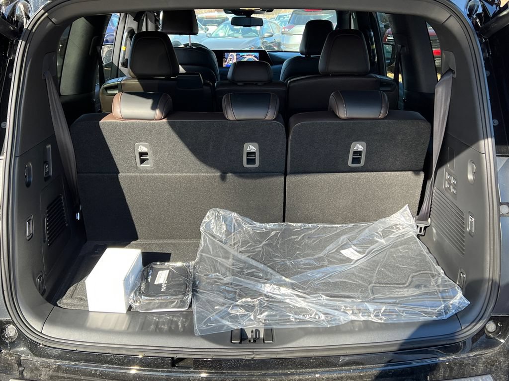 New 2026 Nissan Armada SL AWD/4WD image 21