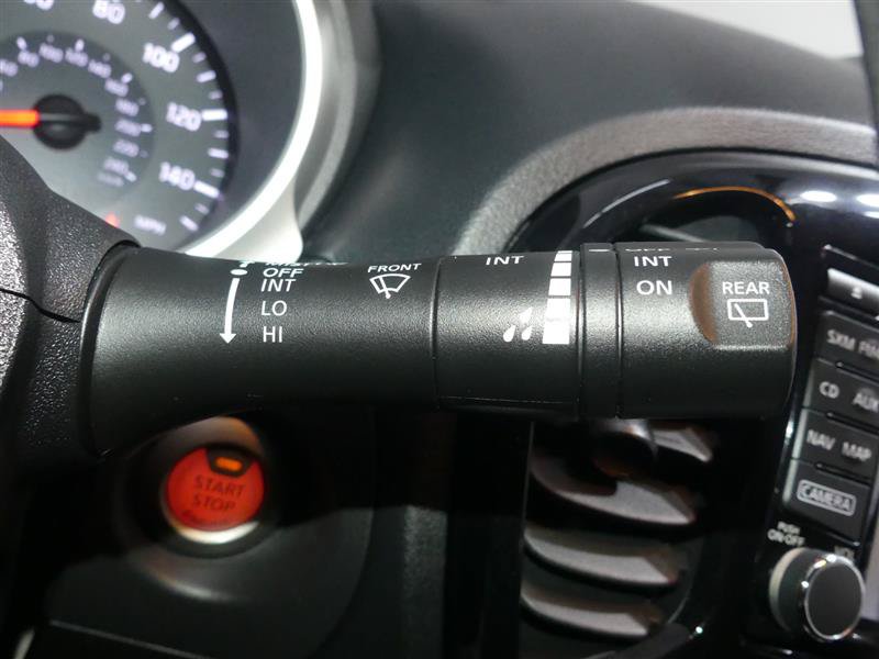 Used 2016 Nissan Juke SL AWD/4WD image 34