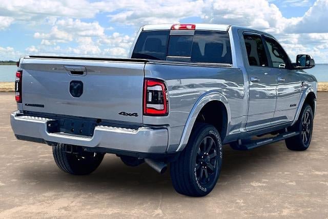 Used 2021 RAM 2500 Laramie w/ Night Edition AWD/4WD image 6