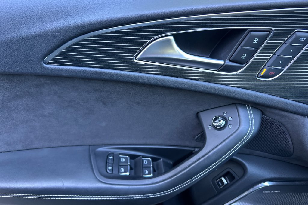 Used 2018 Audi S6 Prestige AWD/4WD image 10